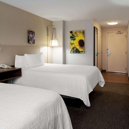 Hilton Garden Inn Фолсом Екстер'єр фото