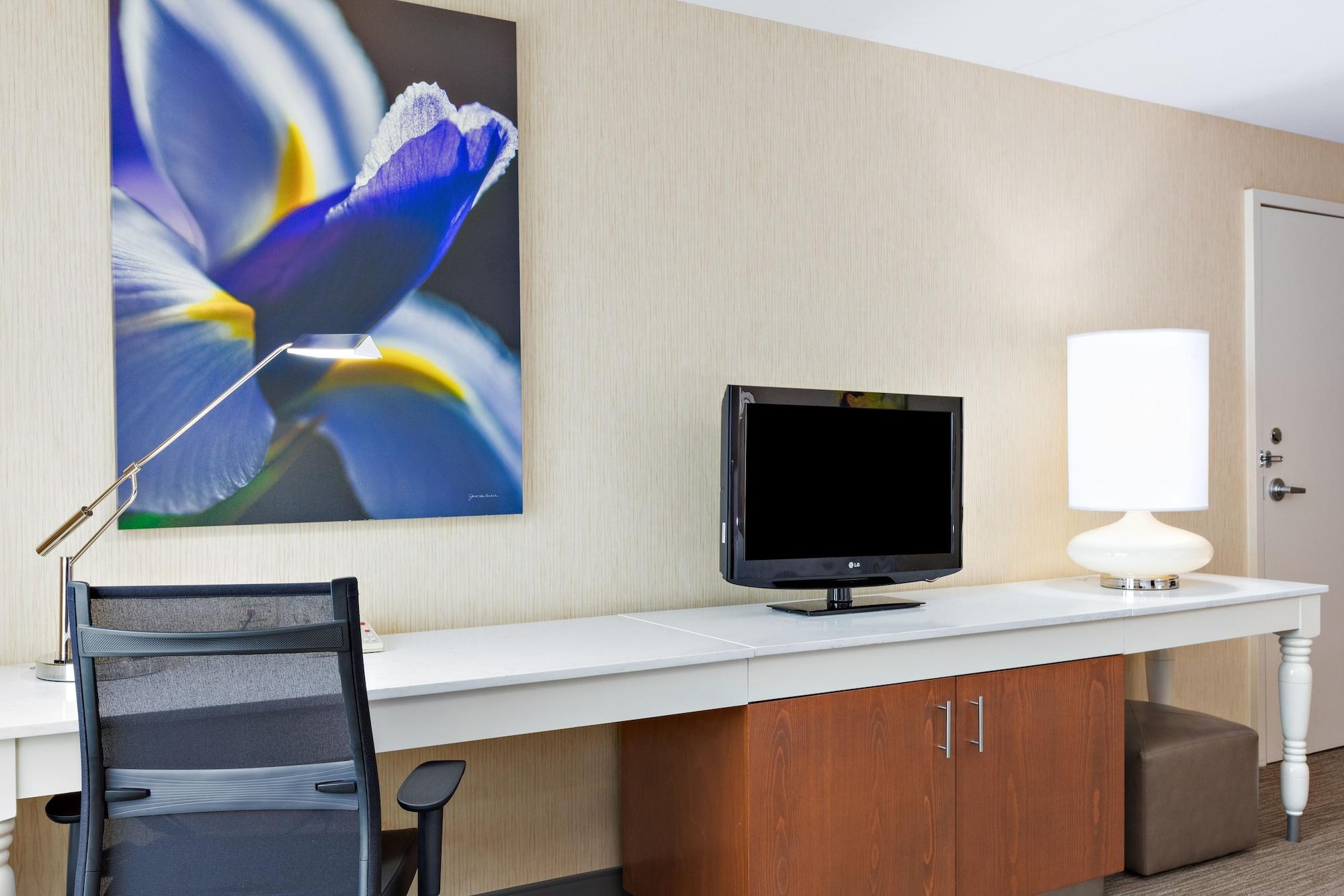Hilton Garden Inn Фолсом Екстер'єр фото