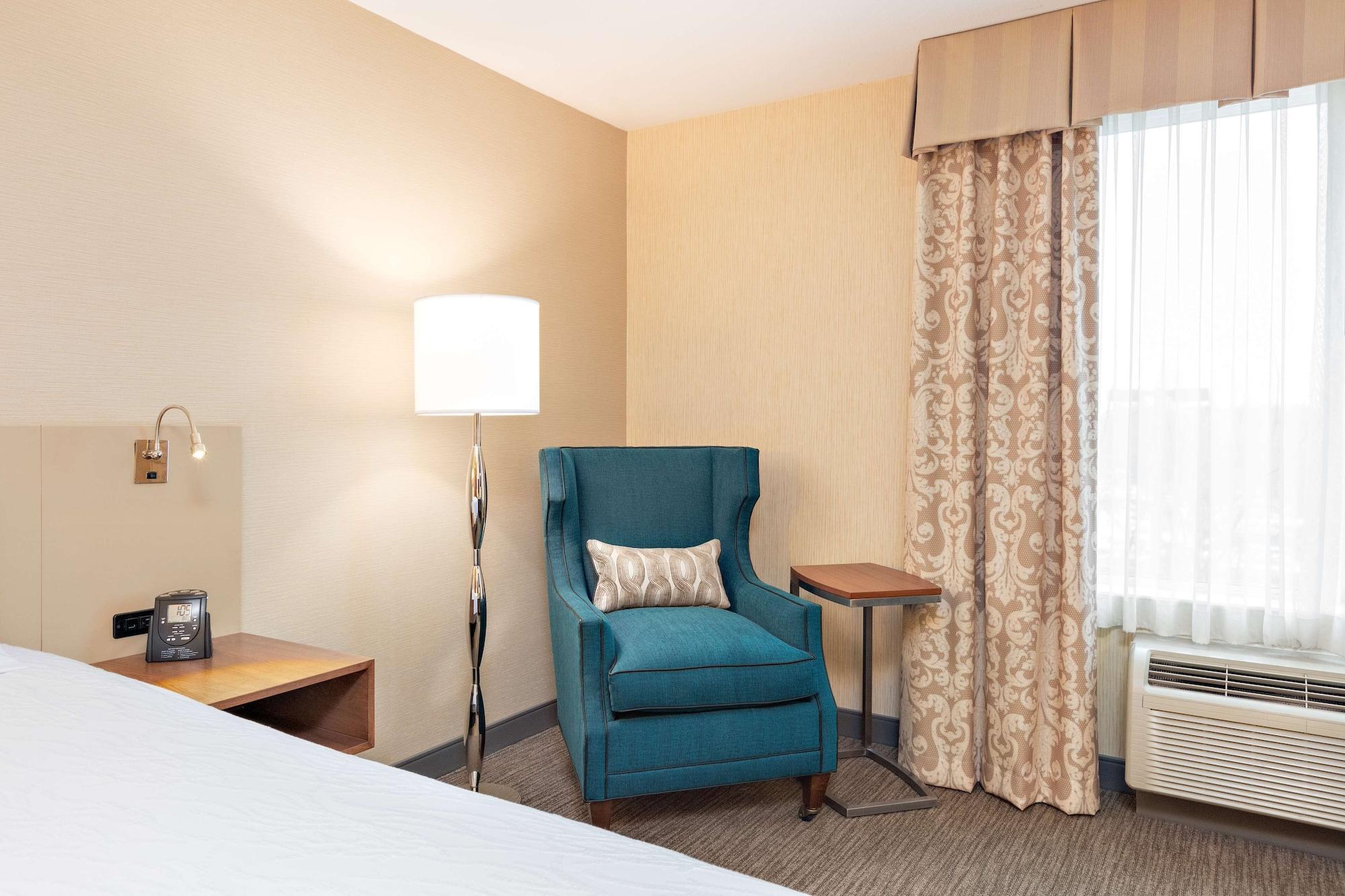 Hilton Garden Inn Фолсом Екстер'єр фото