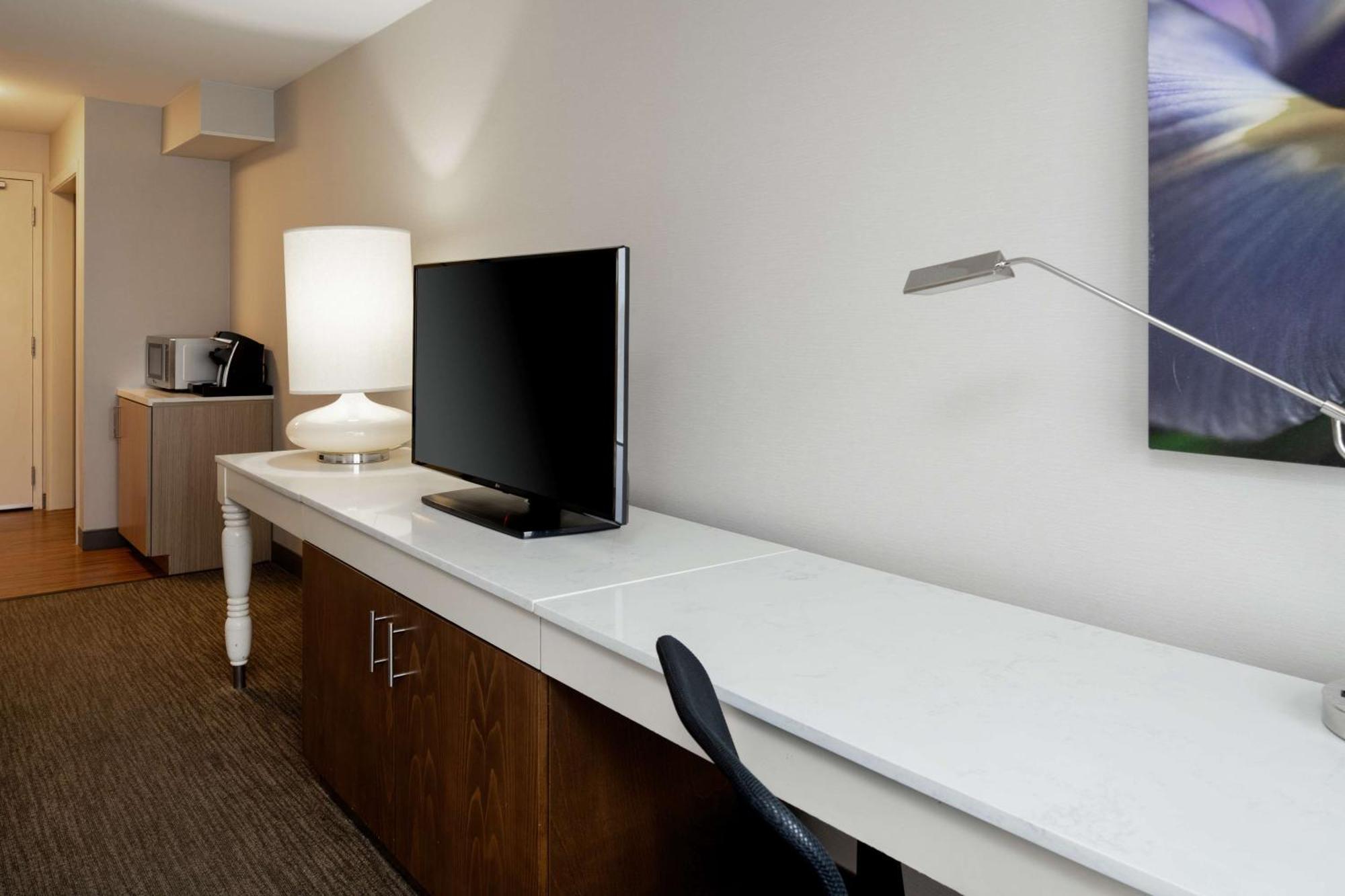 Hilton Garden Inn Фолсом Екстер'єр фото