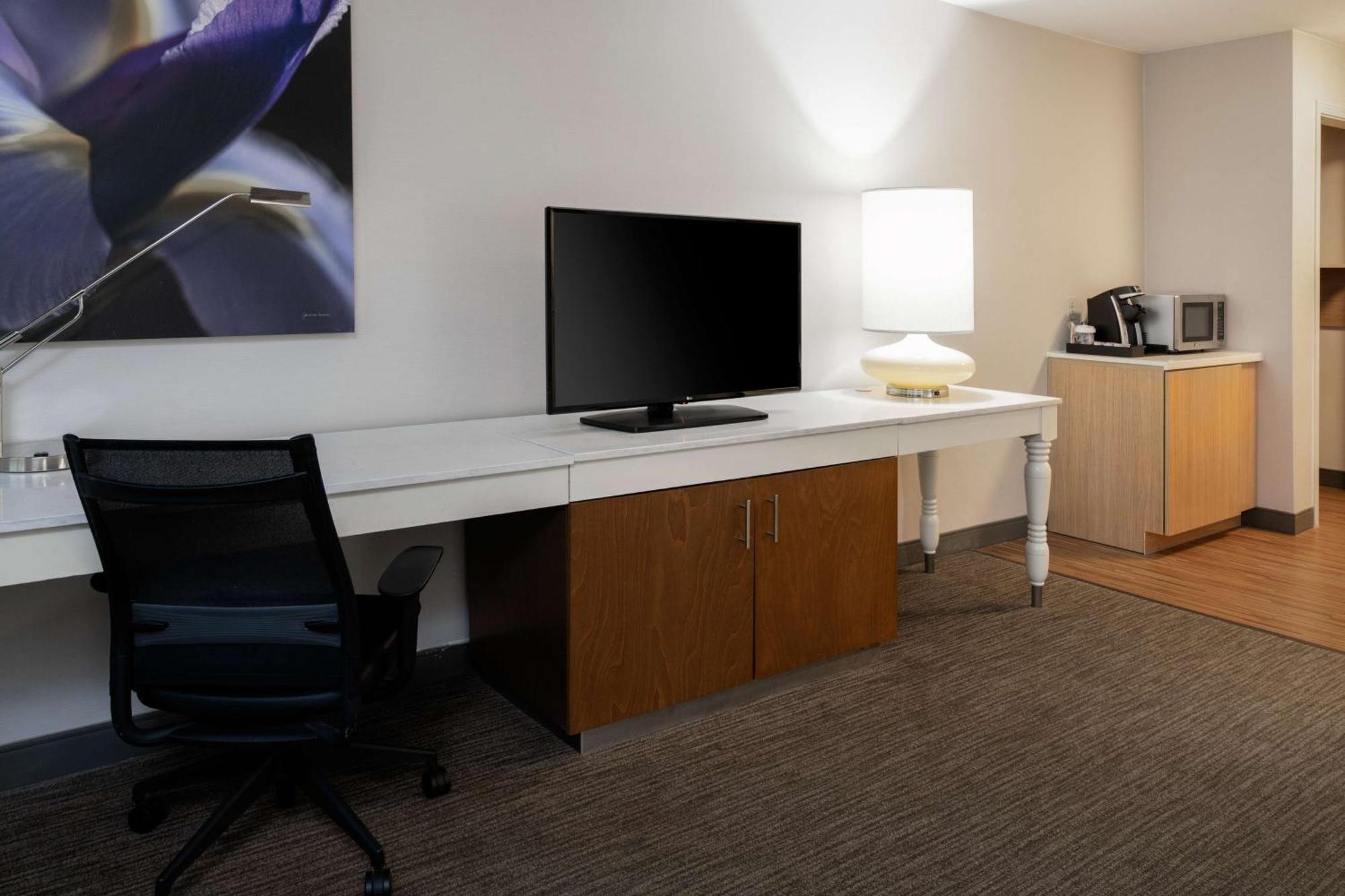 Hilton Garden Inn Фолсом Екстер'єр фото