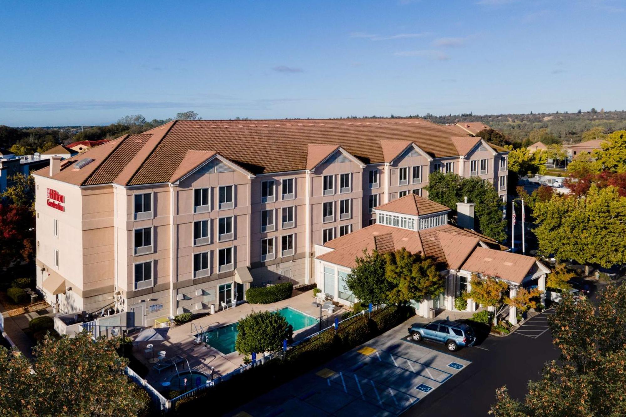 Hilton Garden Inn Фолсом Екстер'єр фото