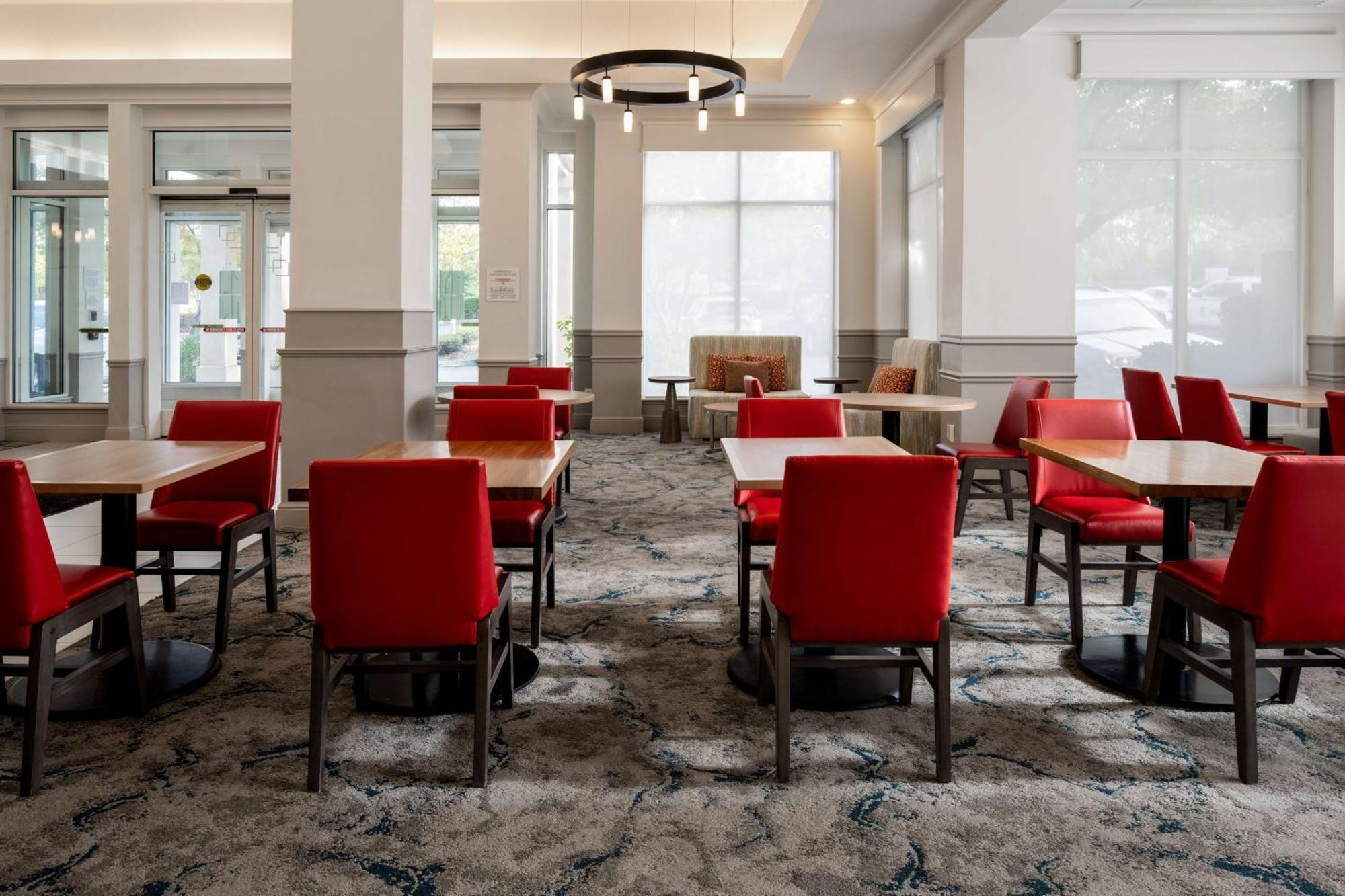 Hilton Garden Inn Фолсом Екстер'єр фото